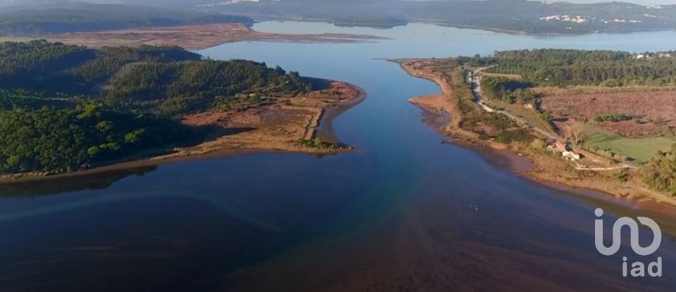 Building plot in Nadadouro of 930 m²