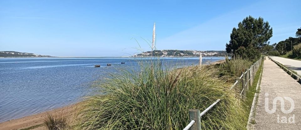 Building plot in Nadadouro of 930 m²