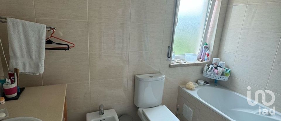 Moradia T3 em Santa Catarina de 275 m²