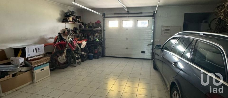 Moradia T3 em Santa Catarina de 275 m²