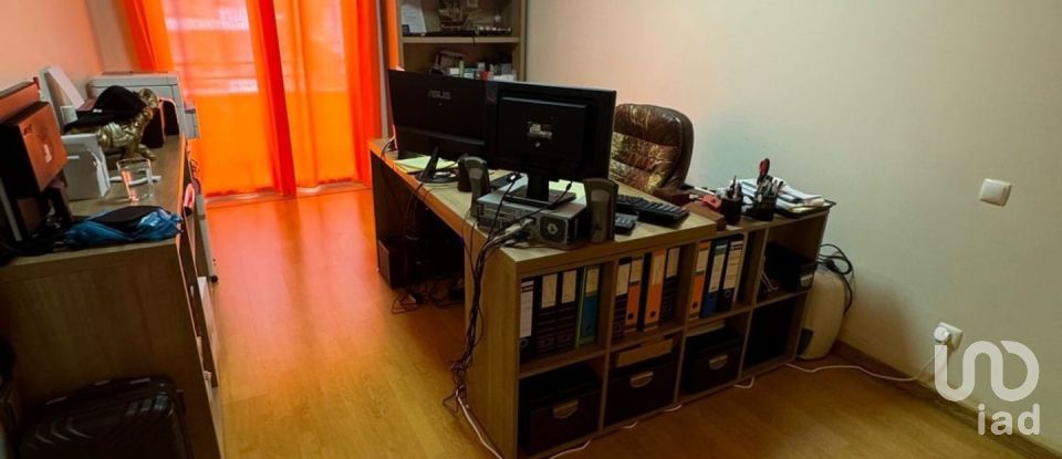 Moradia T3 em Santa Catarina de 275 m²