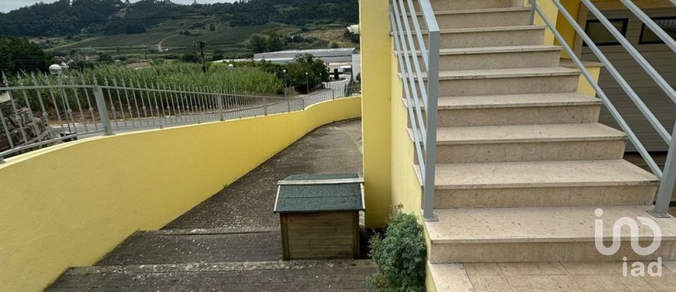 Moradia T3 em Santa Catarina de 275 m²