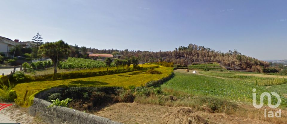 Terreno urbano em Recezinhos (São Mamede) de 3 070 m²