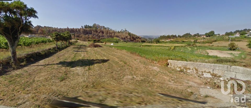 Terreno urbano em Recezinhos (São Mamede) de 3 070 m²