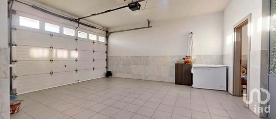 Maison T4 à Castelo do Neiva de 134 m²