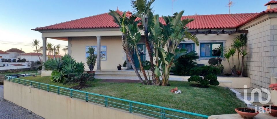 Maison T4 à Castelo do Neiva de 134 m²