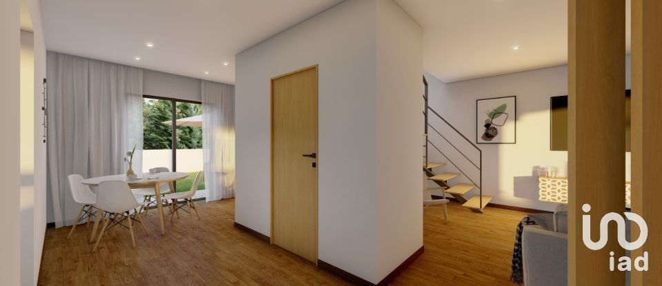 House T2 in Lijó of 97 m²