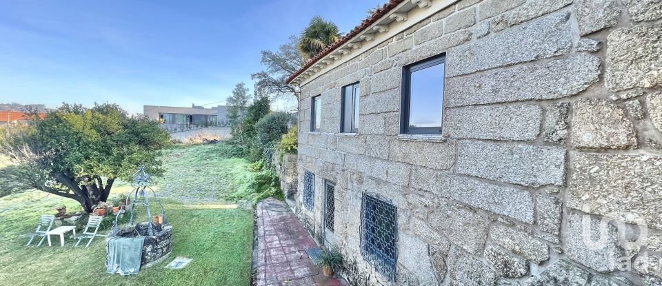 Casa T4 em Antas e Abade de Vermoim de 365 m²