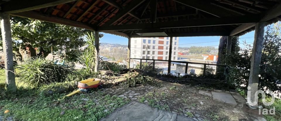 Casa T4 em Antas e Abade de Vermoim de 365 m²