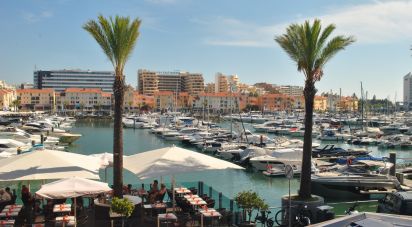 Apartment T3 in Quarteira of 160 m²