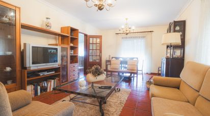 Maison T3 à Folques de 248 m²