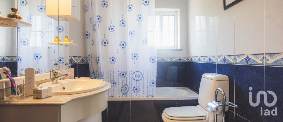 Maison T3 à Folques de 248 m²