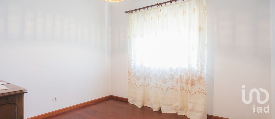 Maison T3 à Folques de 248 m²