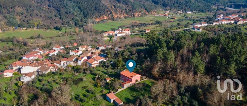 Maison T3 à Folques de 248 m²