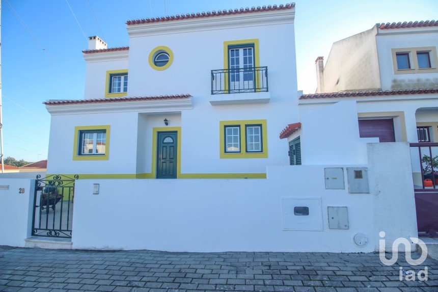Maison T3 à Alcácer do Sal (Santa Maria do Castelo e Santiago) e Santa Susana de 267 m²