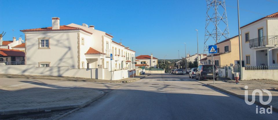 Maison T3 à Alcácer do Sal (Santa Maria do Castelo e Santiago) e Santa Susana de 267 m²