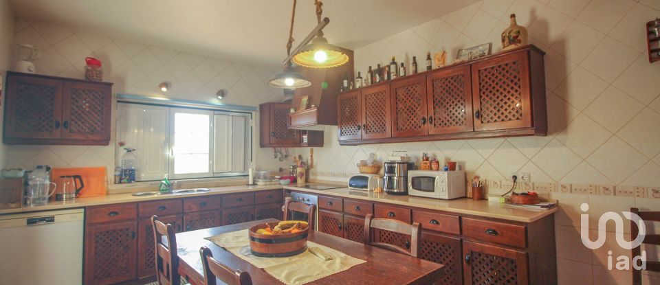 Maison T3 à Alcácer do Sal (Santa Maria do Castelo e Santiago) e Santa Susana de 267 m²