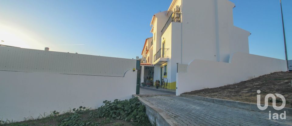 Maison T3 à Alcácer do Sal (Santa Maria do Castelo e Santiago) e Santa Susana de 267 m²