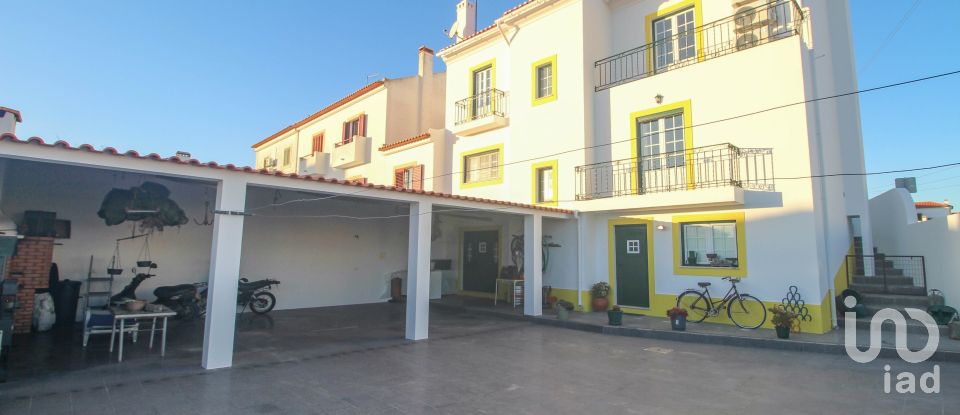Maison T3 à Alcácer do Sal (Santa Maria do Castelo e Santiago) e Santa Susana de 267 m²