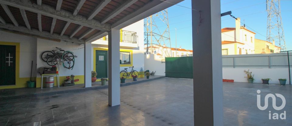 Maison T3 à Alcácer do Sal (Santa Maria do Castelo e Santiago) e Santa Susana de 267 m²