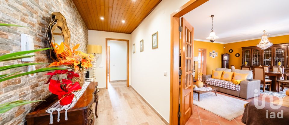 Moradia T3 em Caldas da Rainha - Nossa Senhora do Pópulo, Coto e São Gregório de 499 m²