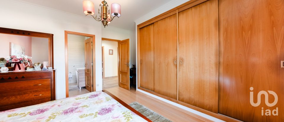 Moradia T3 em Caldas da Rainha - Nossa Senhora do Pópulo, Coto e São Gregório de 499 m²