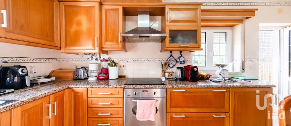 Moradia T3 em Caldas da Rainha - Nossa Senhora do Pópulo, Coto e São Gregório de 499 m²