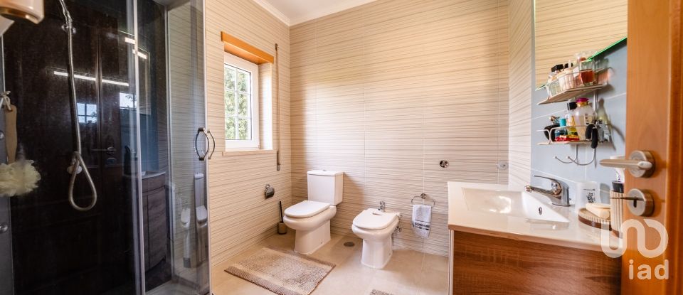 Moradia T3 em Caldas da Rainha - Nossa Senhora do Pópulo, Coto e São Gregório de 499 m²