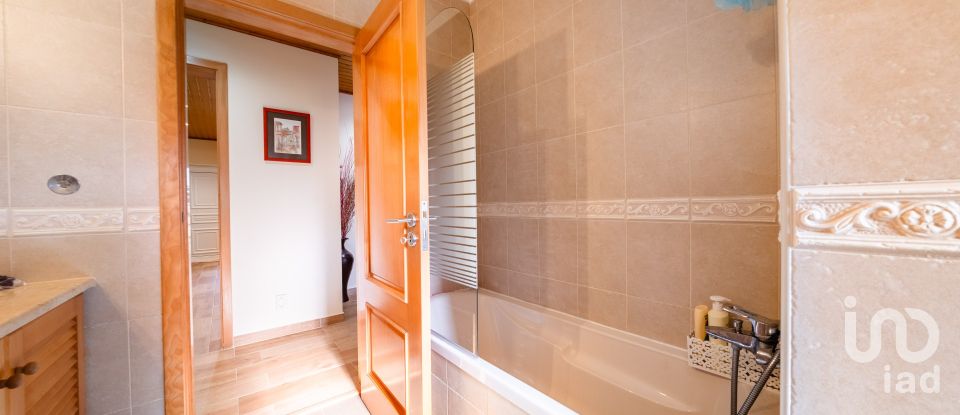 Moradia T3 em Caldas da Rainha - Nossa Senhora do Pópulo, Coto e São Gregório de 499 m²