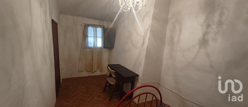 Village house T3 in Rio de Moinhos of 122 m²