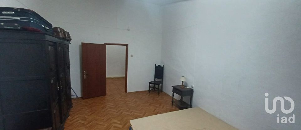 Village house T3 in Rio de Moinhos of 122 m²