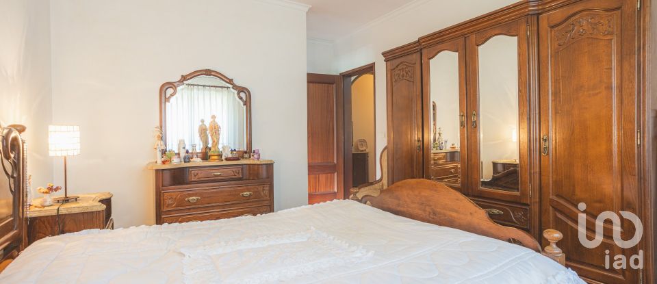 Maison T3 à Folques de 248 m²