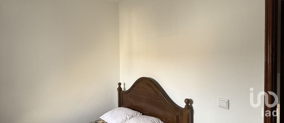 Lodge T2 in Murça of 66 m²