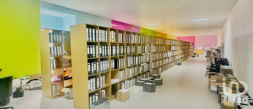 Offices in Mina de Água of 490 m²