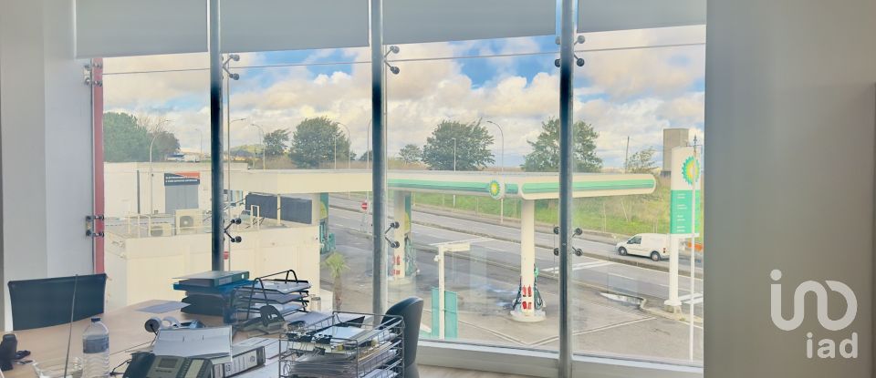 Offices in Mina de Água of 490 m²