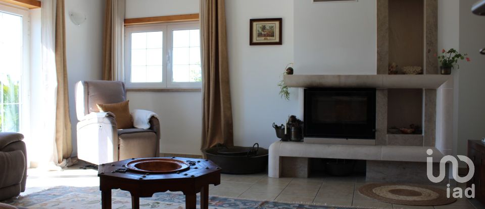 Gîte T4 à Caldas da Rainha - Santo Onofre e Serra do Bouro de 228 m²