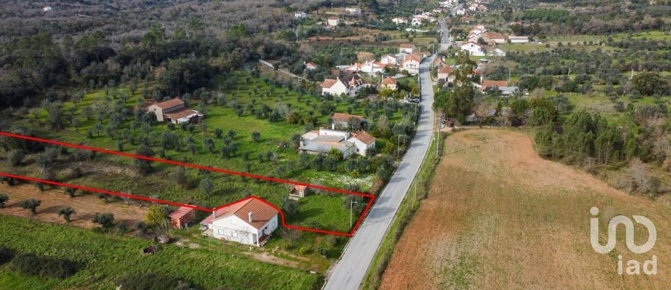 Terrain à Areias e Pias de 5 800 m²