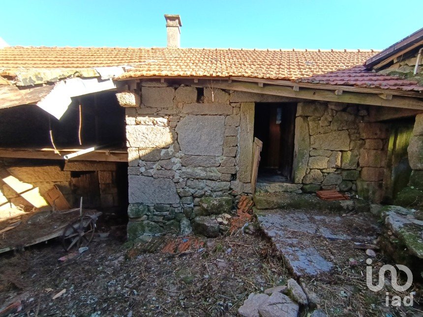 Country home T0 in Castro Laboreiro e Lamas de Mouro of 114 m²
