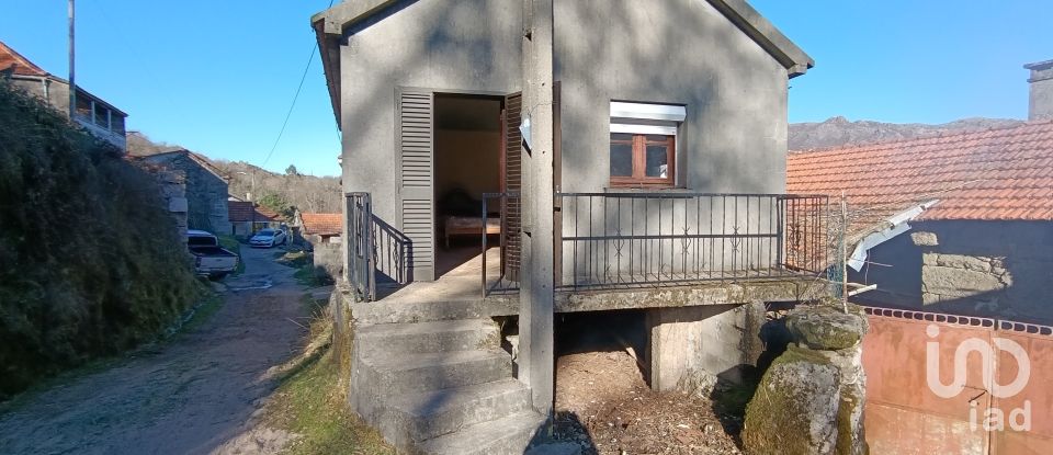 Country home T0 in Castro Laboreiro e Lamas de Mouro of 114 m²