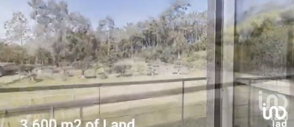 Maison T3 à Anha de 406 m²