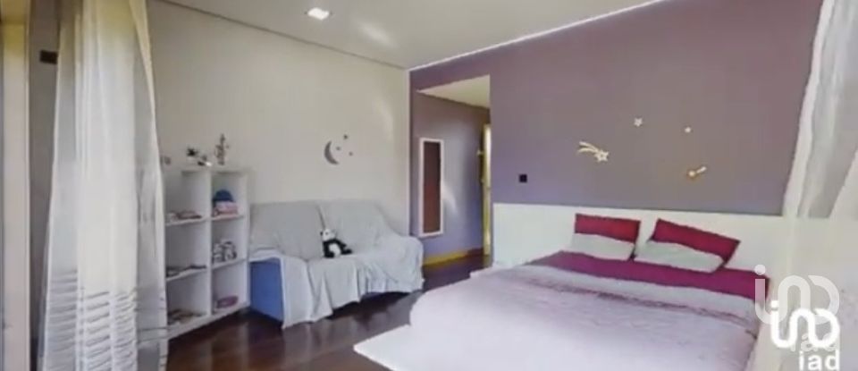 Maison T3 à Anha de 406 m²