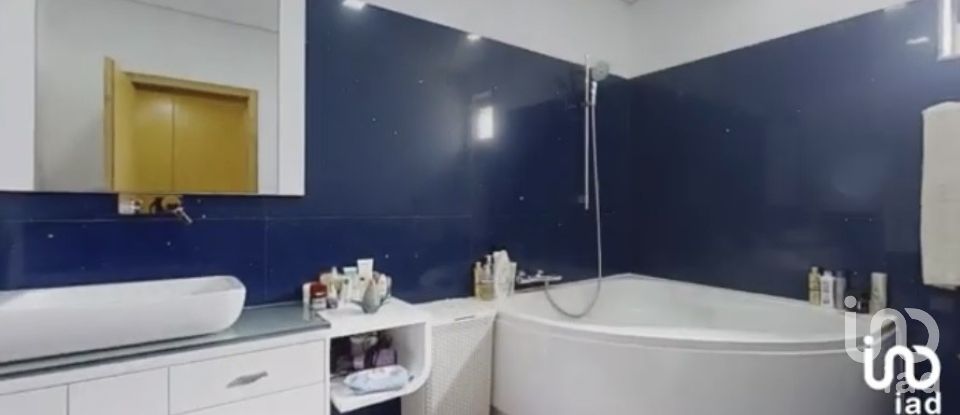 Maison T3 à Anha de 406 m²