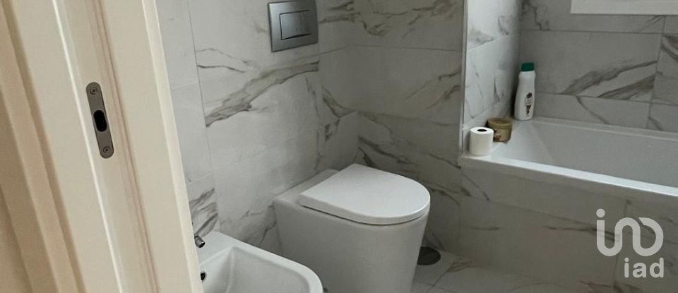 Apartamento T2 em Lordelo Do Ouro E Massarelos de 76 m²