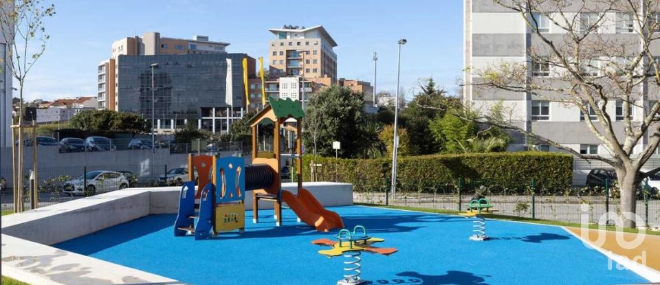 Apartamento T2 em Lordelo Do Ouro E Massarelos de 76 m²