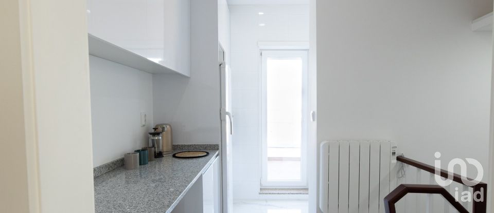 Maison T4 à Bonfim de 130 m²