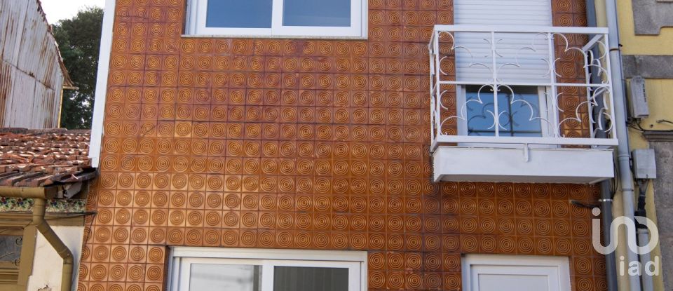 Maison T4 à Bonfim de 130 m²