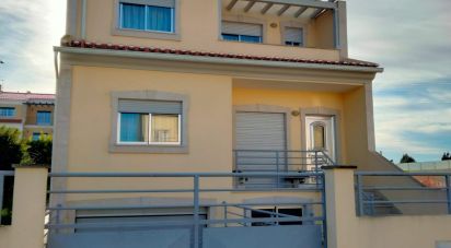 House T3 in Caldas da Rainha - Santo Onofre e Serra do Bouro of 200 m²