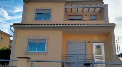 House T3 in Caldas da Rainha - Santo Onofre e Serra do Bouro of 200 m²