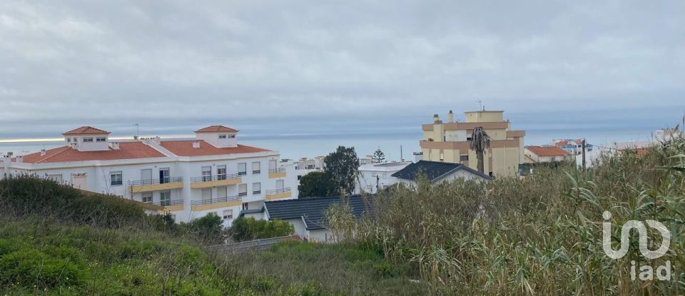 Terreno urbano em Ericeira de 183 m²
