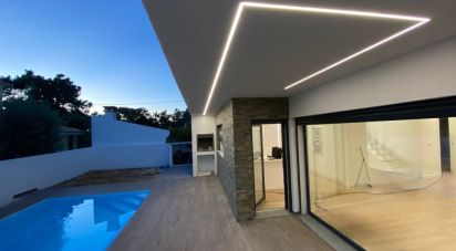Maison T3 à Fernão Ferro de 145 m²